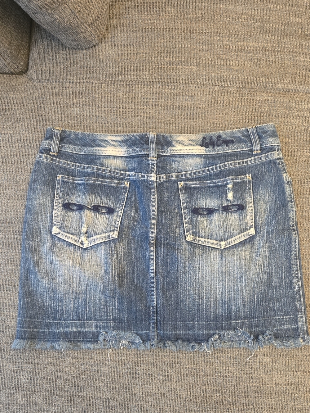 Vintage Lady Enyce Y2K Denim Mini Skirt Frayed Raw Hem Distressed Juniors Size 9 - Picture 2 of 7